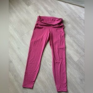 NWOT Nike Dri-Fit Polka Dot Leggings yoga pant  Size Medium Twisted Flap…